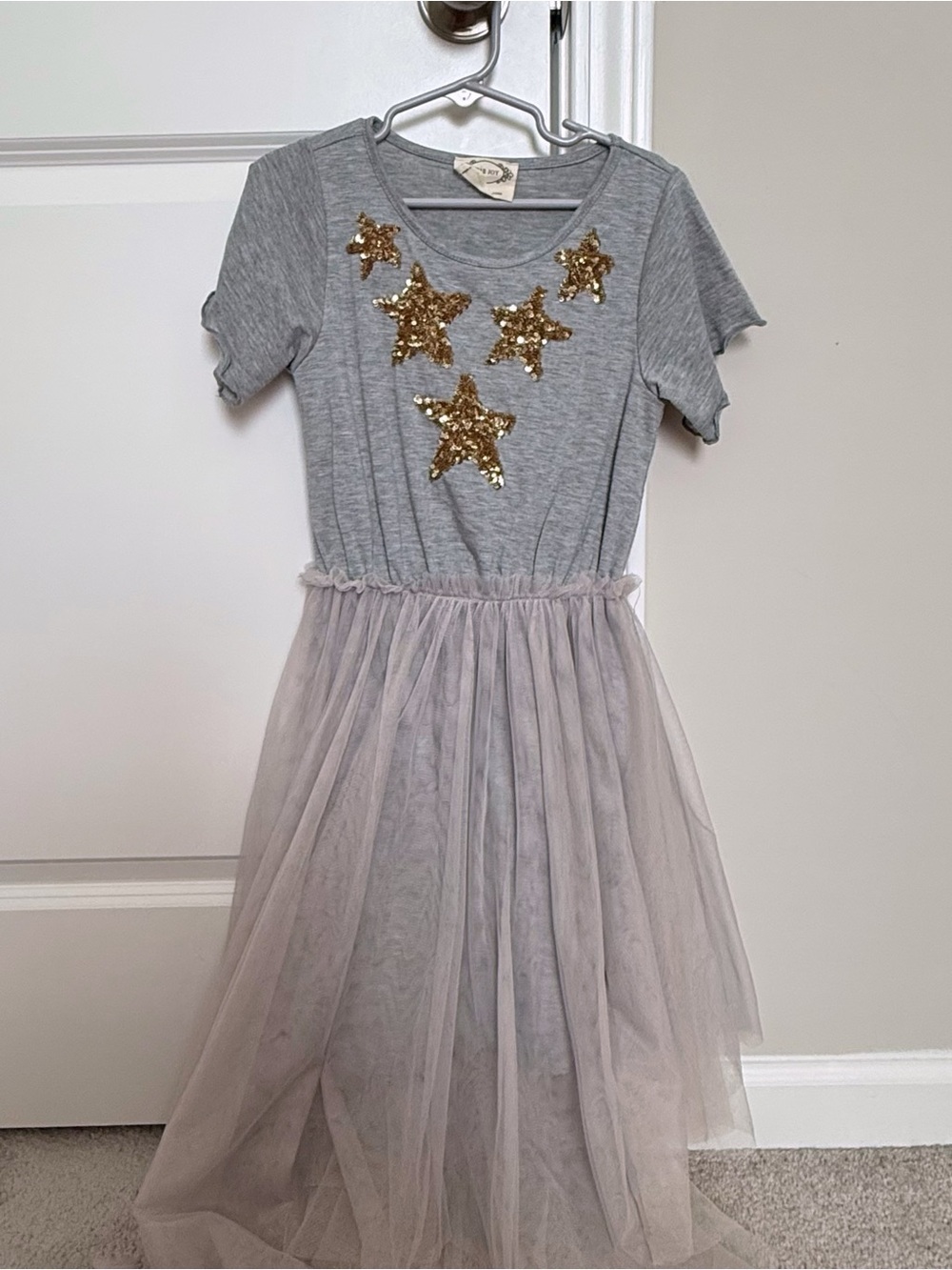 Joyfolie Gray Knit Dress with Gold Sequin Stars VGUC